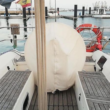 Boat-Apartamento Flotante Cadiz.. La Juanita Arroyo Екстериор снимка
